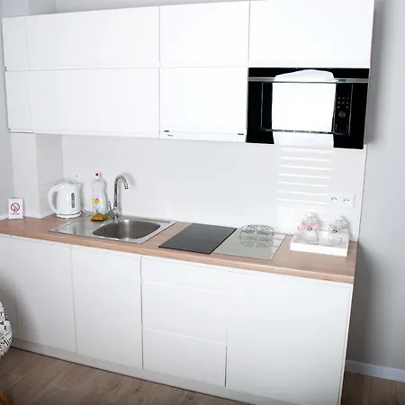 Apartament Ikar - 2 Pokojowy Przy Morzu Z Balkonem Pobierowo Exterior photo