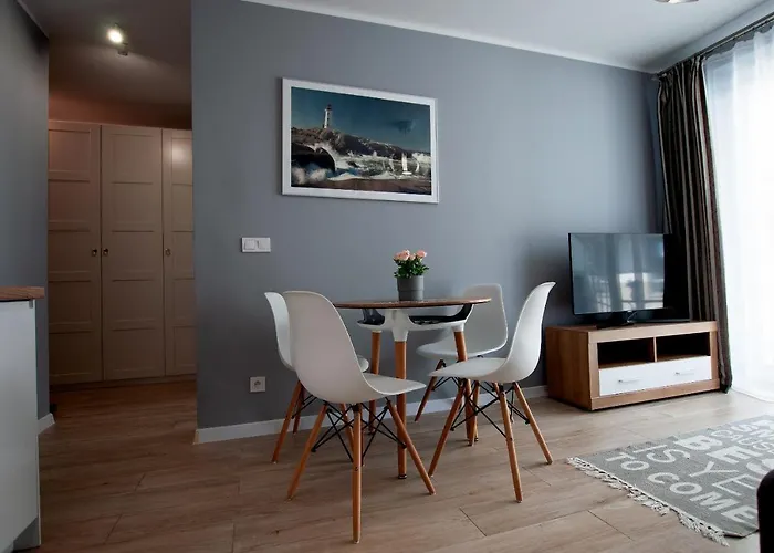 Apartament Ikar - 2 Pokojowy Przy Morzu Z Balkonem